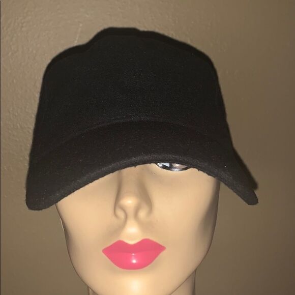 Black flannel hat   - Picture 1 of 4